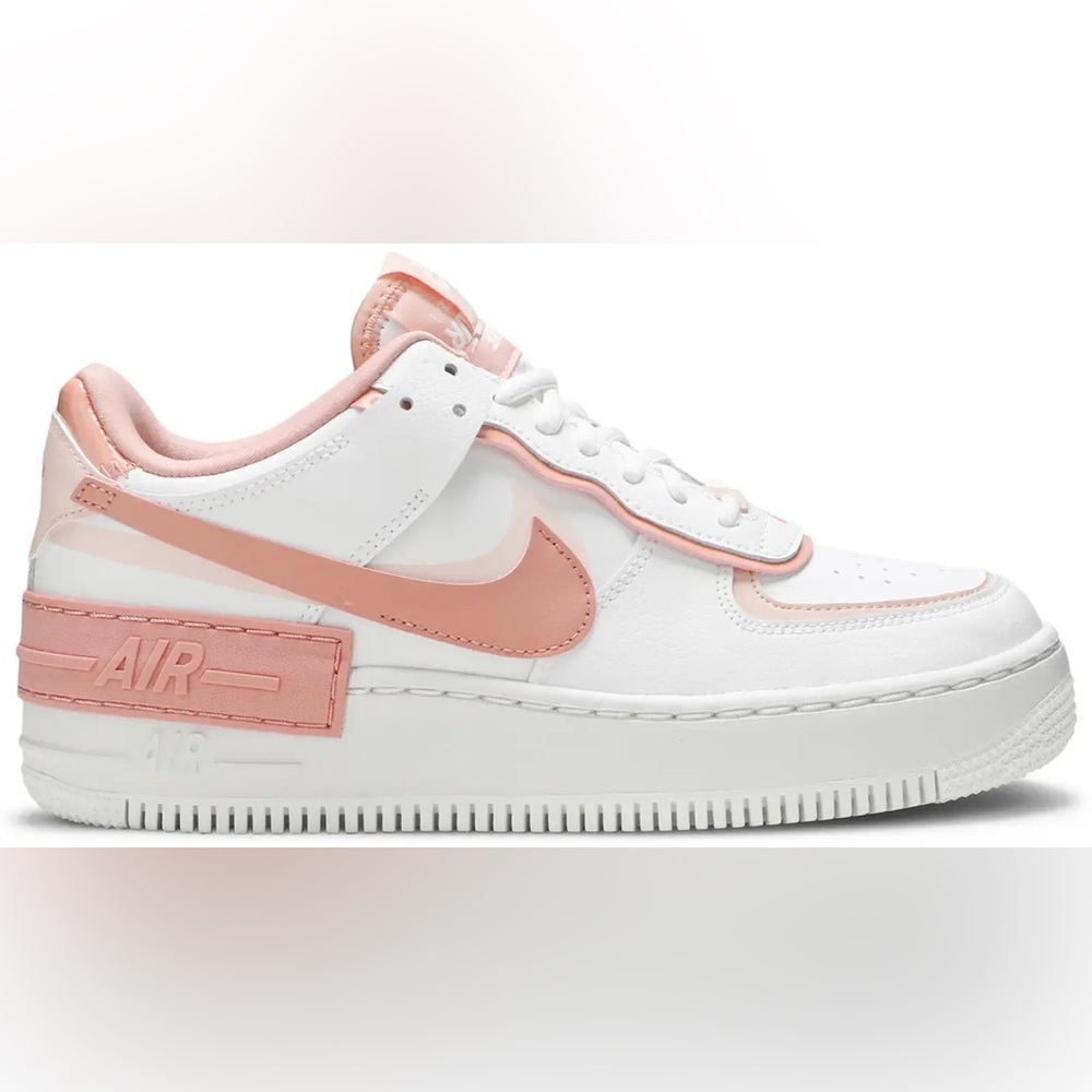 Nike Women's Athletic Shoes - White and Pink